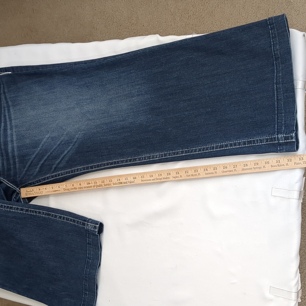 Ariat Women's Straight Leg Jeans - Blue - Picture 15 of 16